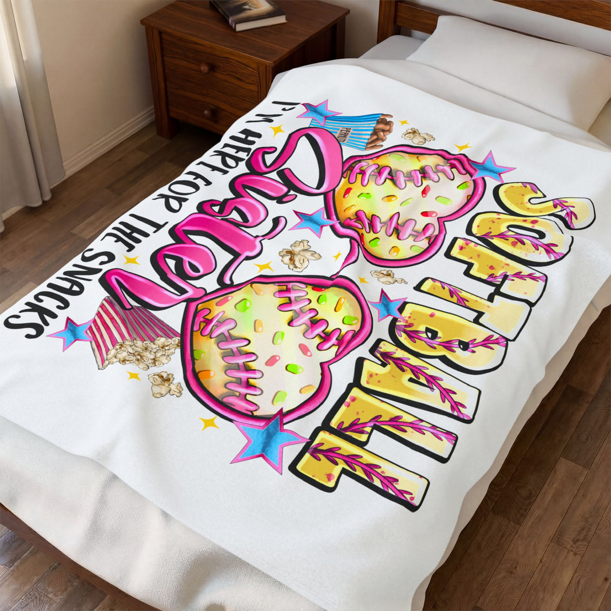 Softball Sister Velveteen Plush Blanket – “I’m Here for the Snacks” Cozy Game Day Throw – product image 6
